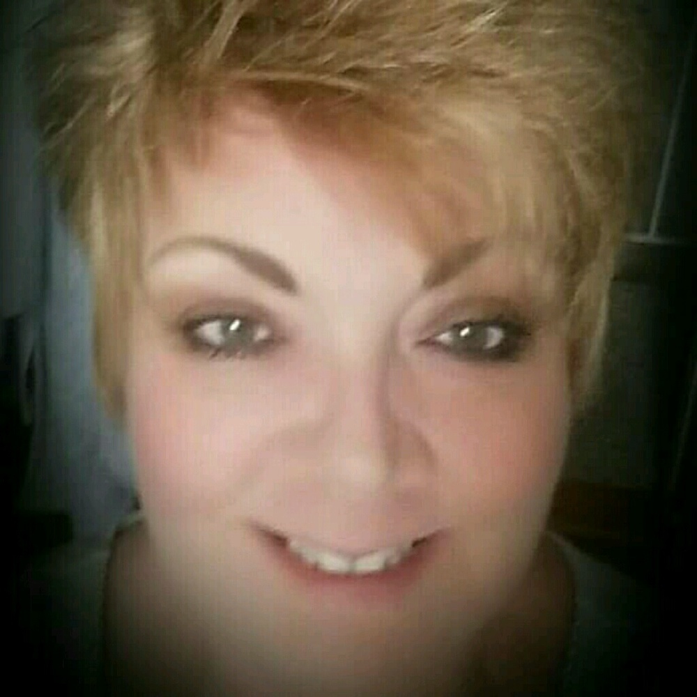 Meet your Posher, Wendy